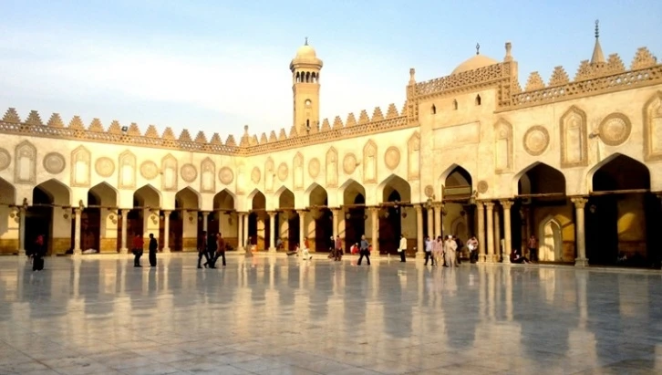اشهر مساجد القاهرة